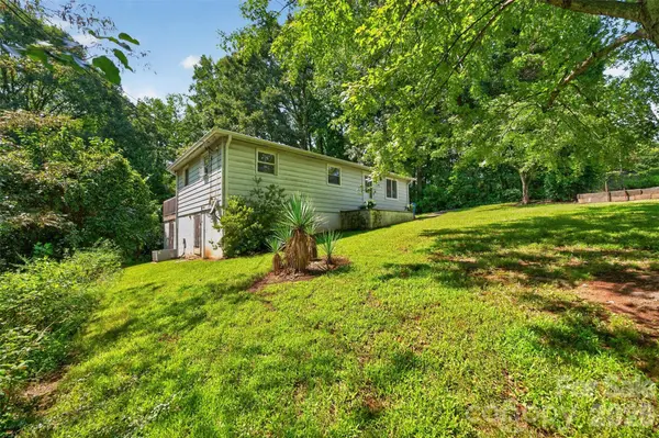 314 22nd Street CT SE