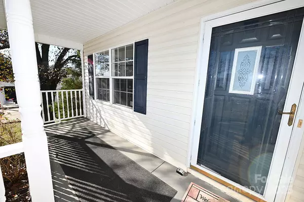 621 23rd ST NW, Hickory, NC 28601