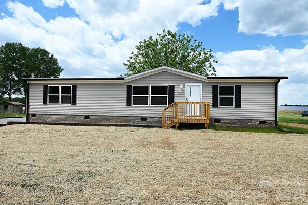 115 Stonydell DR, Stony Point, NC 28678