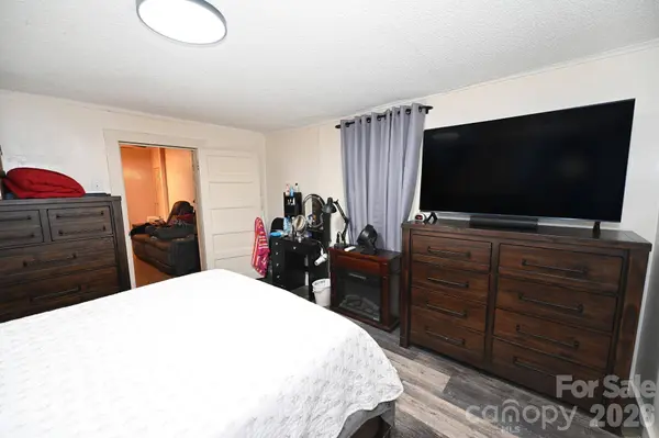 2848 Mount Ruhama Church RD, Maiden, NC 28650