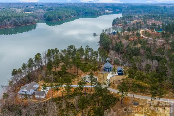 2238 Pikes Peak RDG, Connelly Springs, NC 28612