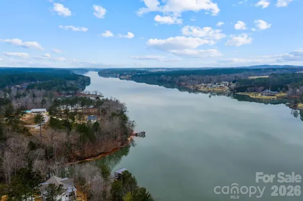 2238 Pikes Peak RDG, Connelly Springs, NC 28612