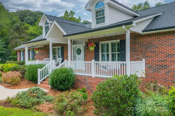 6487 River Bend RD, Claremont, NC 28610