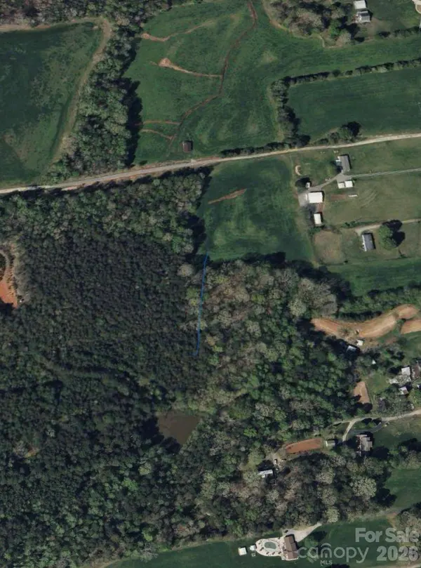 000 Deal Valley DR, Taylorsville, NC 28681