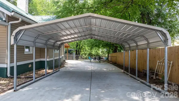 3084 W Main ST, Claremont, NC 28610