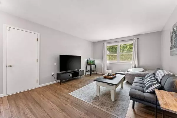 1431 Madison AVE, Dyer, IN 46311