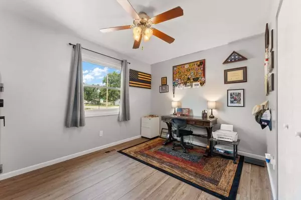 1431 Madison AVE, Dyer, IN 46311