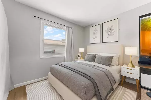 1431 Madison AVE, Dyer, IN 46311