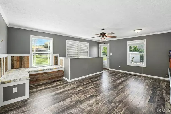 4622 E Macgregor Road, South Bend, IN 46614