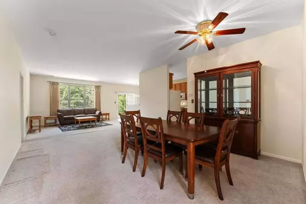 1390 Mackinaw PL, Schererville, IN 46375