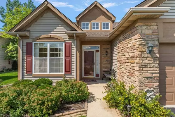 1390 Mackinaw PL, Schererville, IN 46375