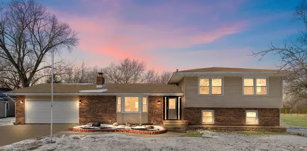 1138 N Broad ST, Griffith, IN 46319