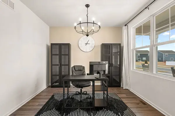 10550 Azalea DR, Crown Point, IN 46307