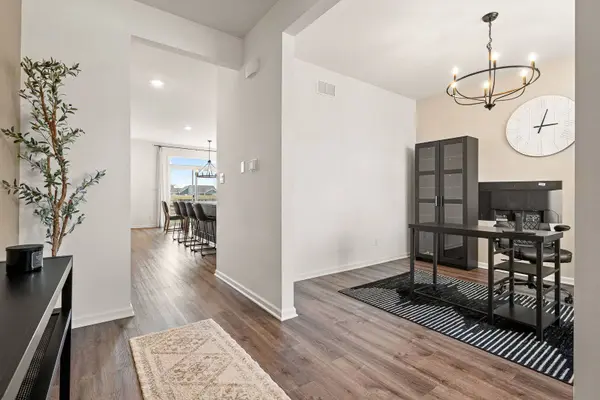 10550 Azalea DR, Crown Point, IN 46307