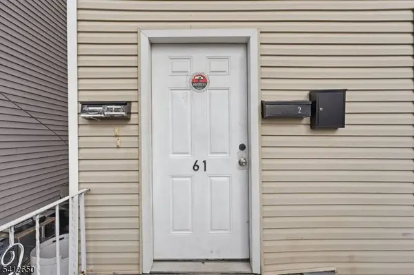 61 Sassafras St, Paterson City, NJ 07524
