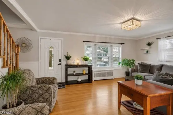 18 N 8Th St, Paterson City, NJ 07522