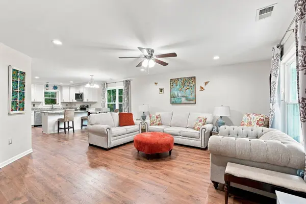 301 Country Club Rd, Saint Matthews, SC 29135