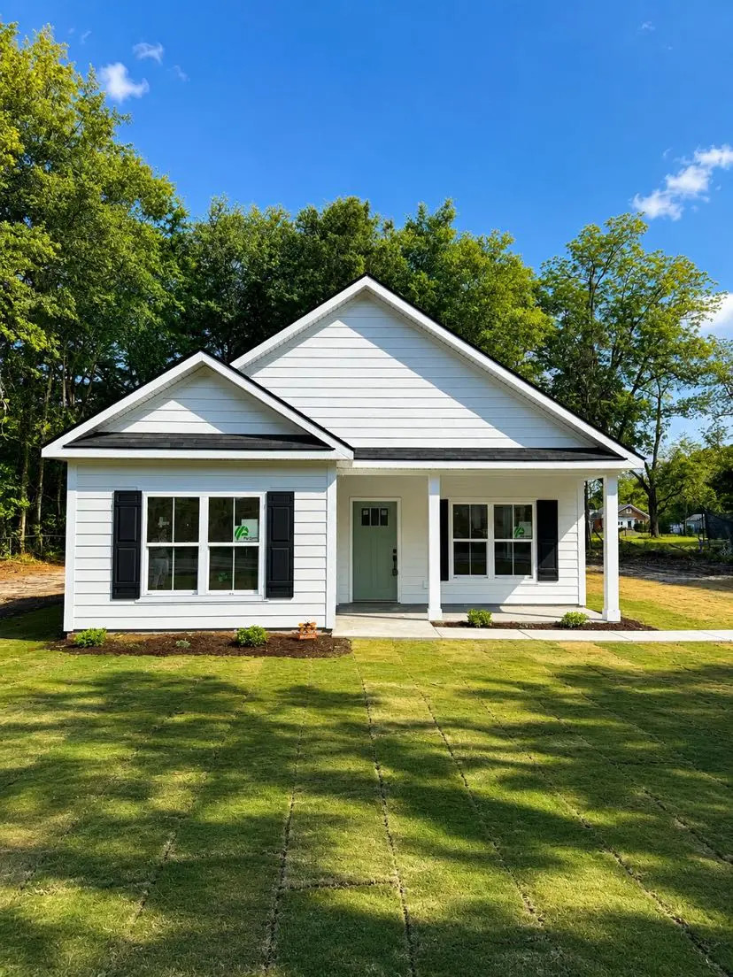 125 S East Ave, Batesburg-leesville, SC 29070-8490