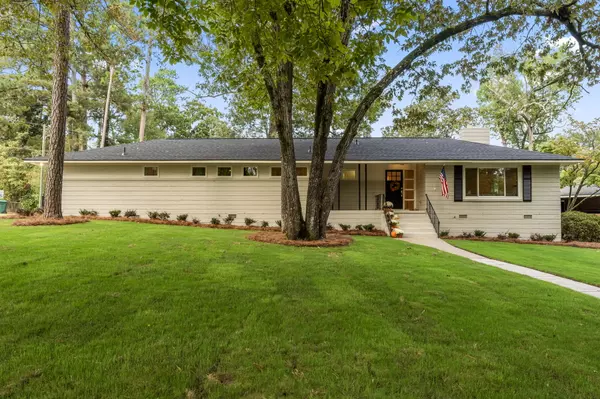 4637 Crystal Dr, Columbia, SC 29206-1010