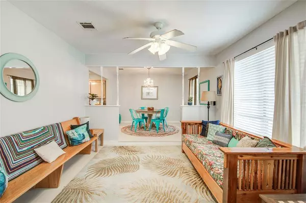 3528 Avenue L, Galveston, TX 77550