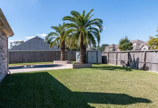 1001 Brazos CT, League City, TX 77573