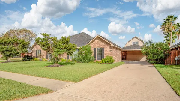 2151 Navajo PASS, League City, TX 77573