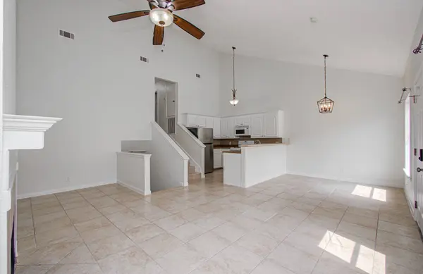 3700 83rd ST #9, Galveston, TX 77554