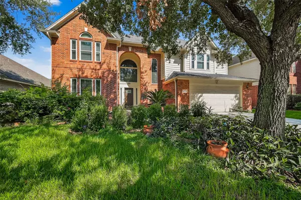 11603 Oak Lake Park DR, Sugar Land, TX 77498