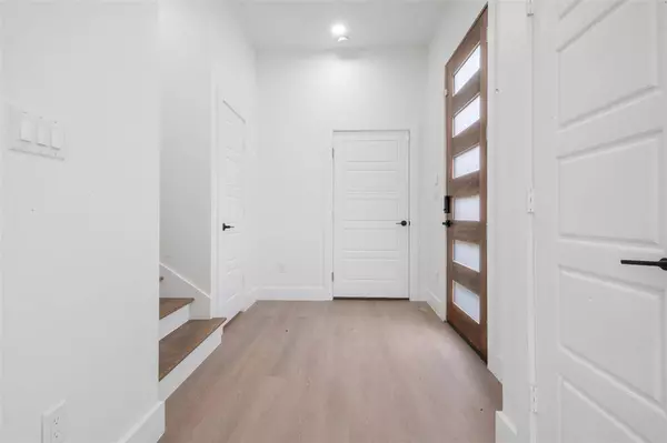 6815 Paris ST, Houston, TX 77021