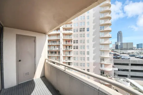 3525 Sage Road #909, Houston, TX 77056