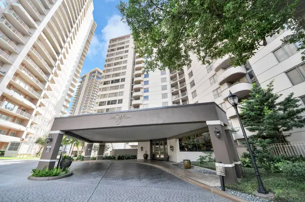 3525 Sage Road #909