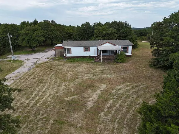 9655 Forest Hills DR, Harrah, OK 73045