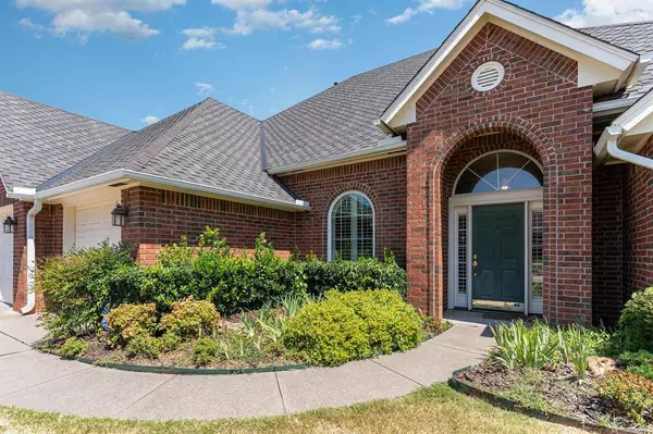 4009 Harrogate DR, Norman, OK 73072