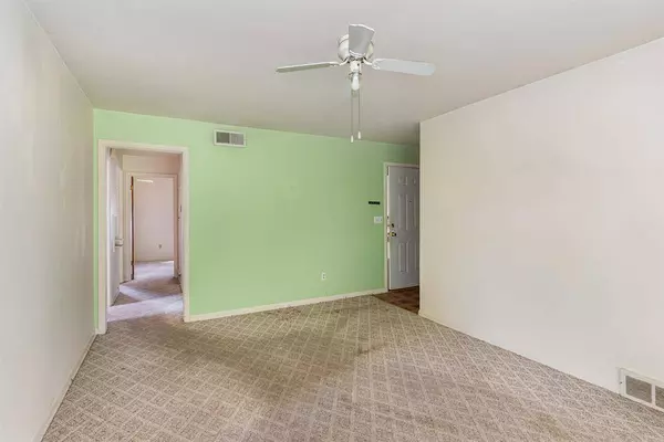 7009 NW 61st ST, Bethany, OK 73008