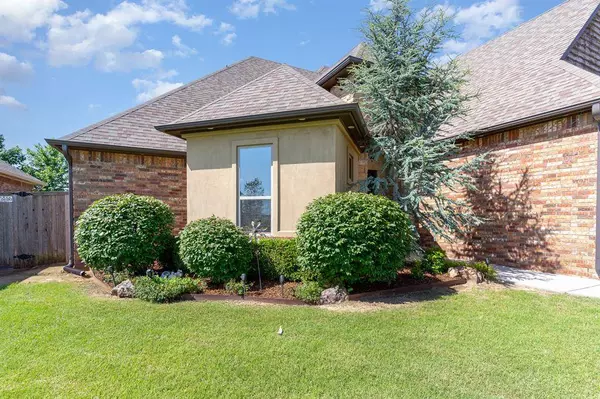 1328 Monterey DR, Norman, OK 73072