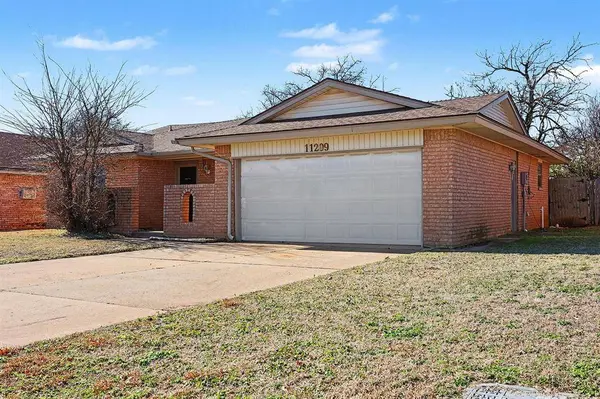 11209 Bel Air PL, Oklahoma City, OK 73120