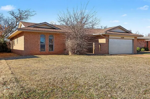11209 Bel Air PL, Oklahoma City, OK 73120