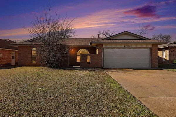 11209 Bel Air PL, Oklahoma City, OK 73120