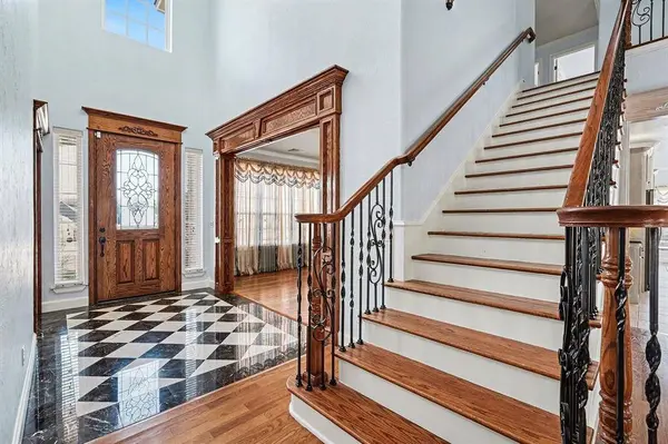 4551 Highland Lake DR, Norman, OK 73026