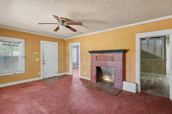 702 W Highland ST, Tecumseh, OK 74873