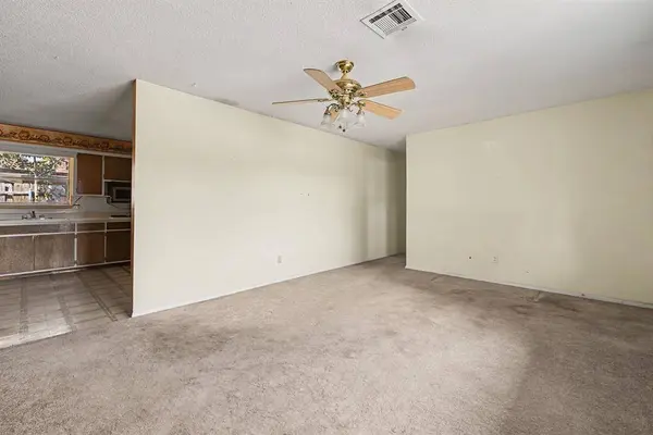 7721 NW 30th ST, Bethany, OK 73008