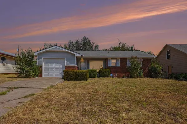 1616 Melody DR