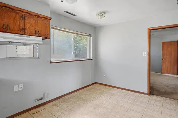 1616 Melody DR, Midwest City, OK 73130
