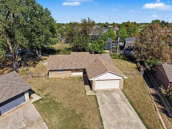 1945 Beverly Hills ST, Norman, OK 73072