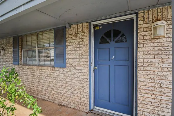 6905 Greenway DR, Oklahoma City, OK 73132