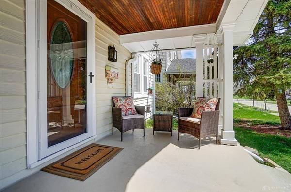 109 Monteray Avenue, Oakwood, OH 45419