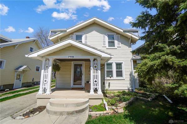 109 Monteray Avenue, Oakwood, OH 45419