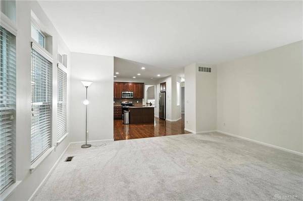 9607 Olde Georgetown Way, Centerville, OH 45458