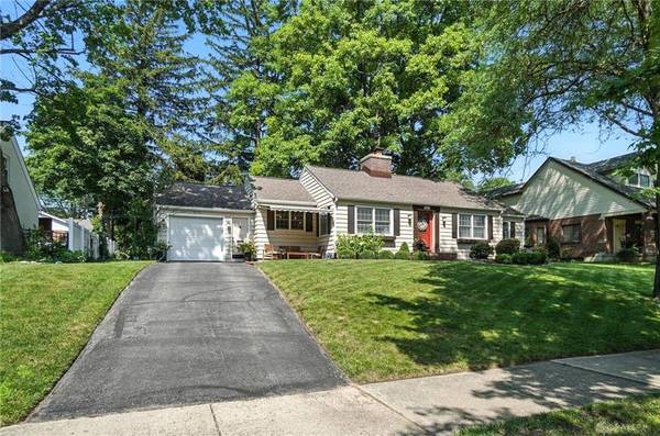 583 Acorn Drive, Oakwood, OH 45419