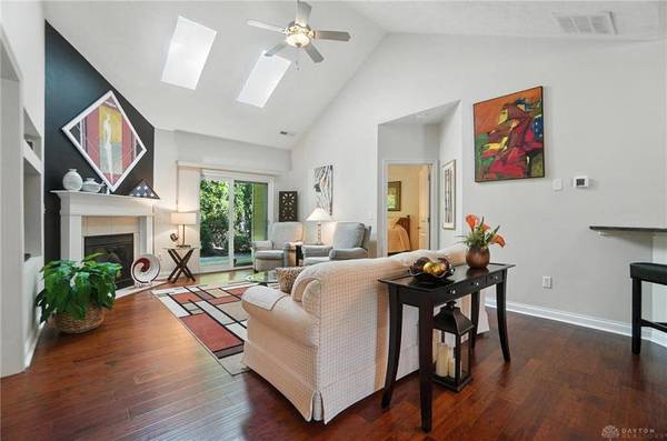 3359 Darbyshire Drive, Beavercreek, OH 45440